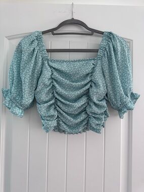 Altar'd State Seafoam Floral Ruched Puff Sleeve Top